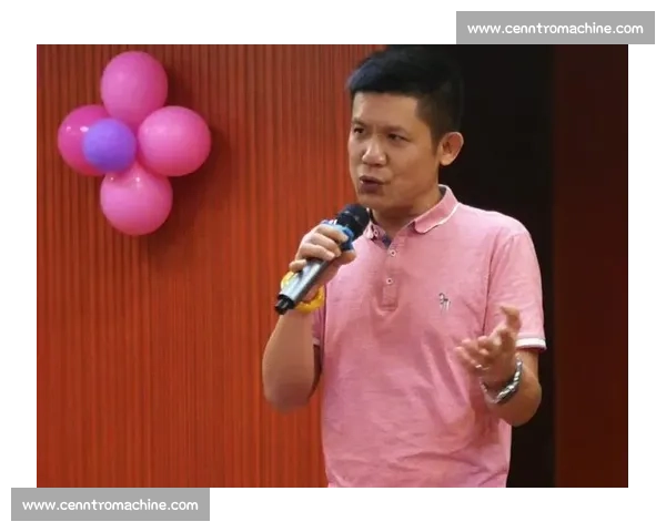 从直播间到领奖台，他用键盘敲击出梦想的模样