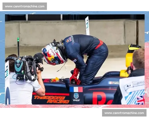 赛道上的“速度杀手”，F1车队如何打造传奇